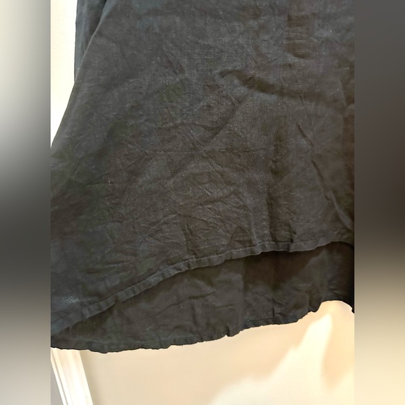 Bryn Walker Black Linen Top Size Small with Bell Sleeves - Picture 5 of 7